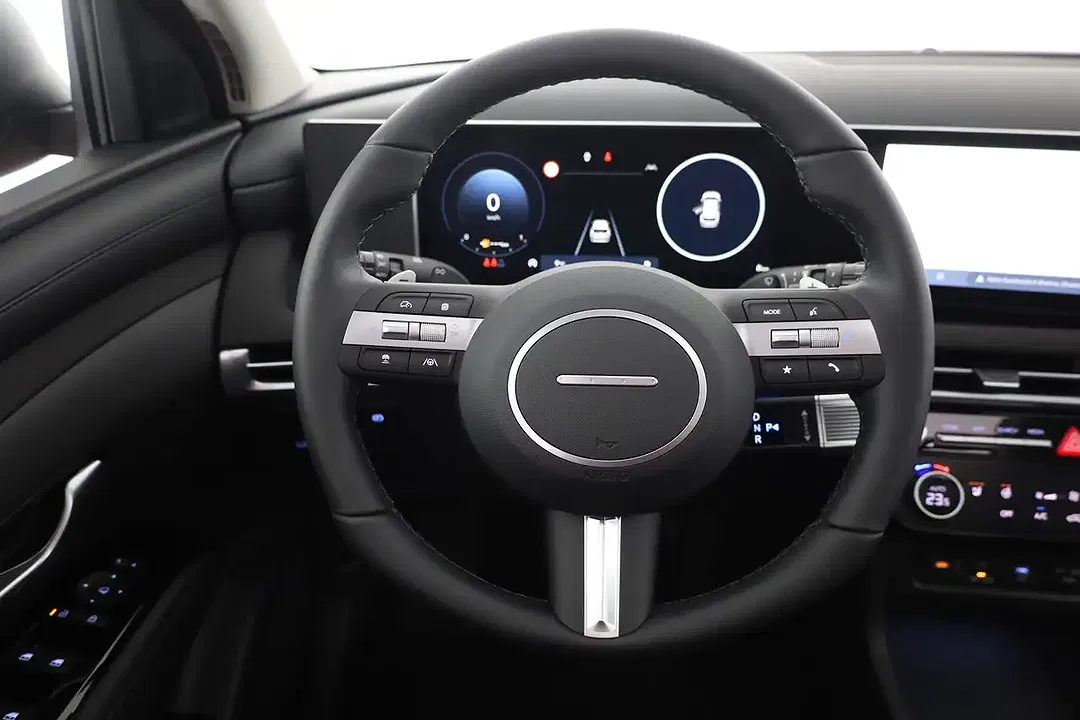 Hyundai TUCSON - Thumbnail 13