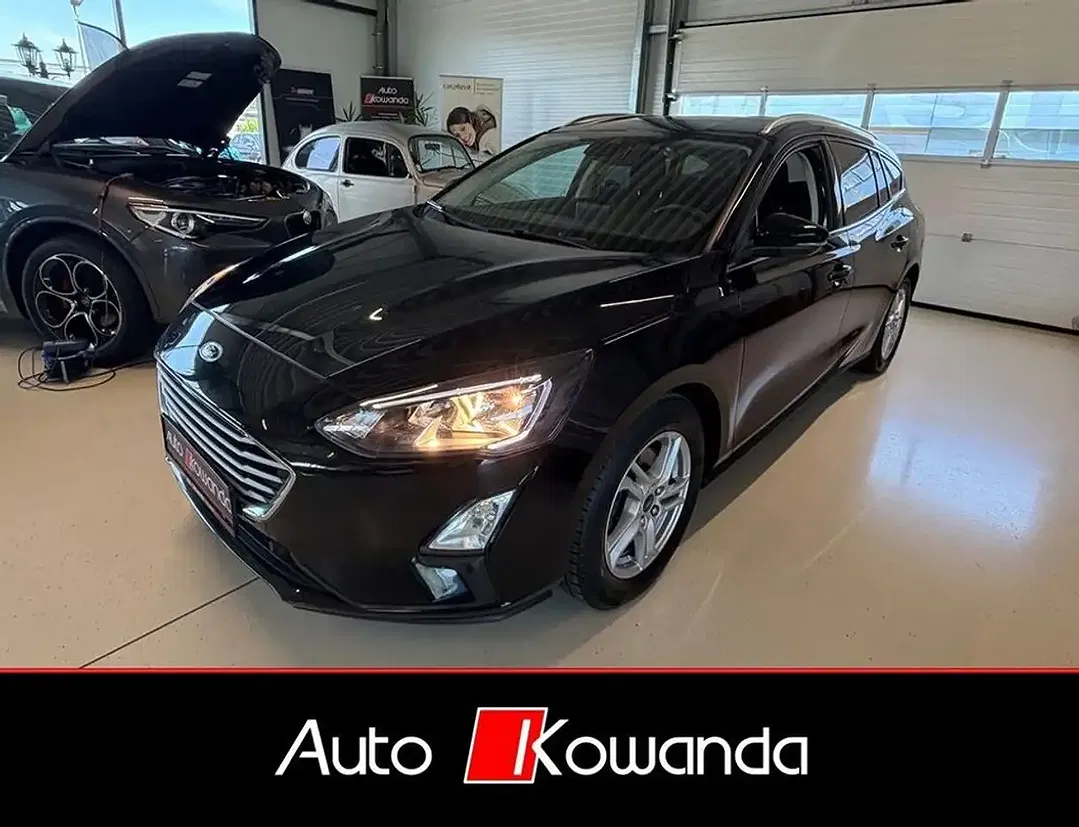 Ford Focus - Thumbnail 2