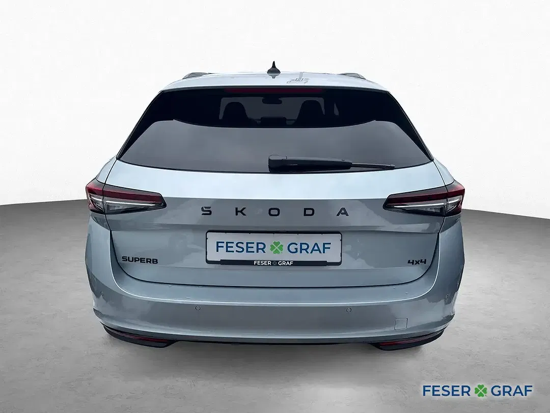Skoda Superb - Thumbnail 5