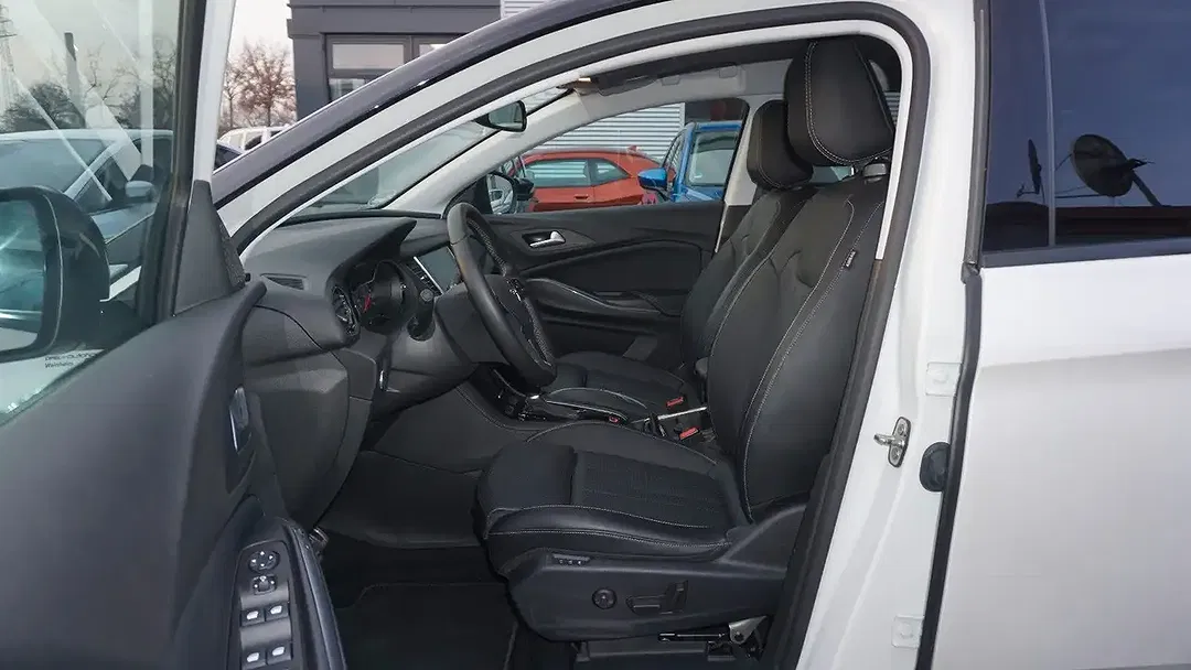 Opel Grandland X - Thumbnail 7