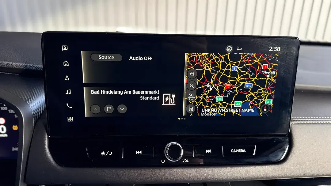 Mitsubishi Outlander - Thumbnail 12