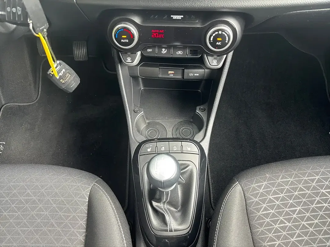 Kia Picanto - Thumbnail 10