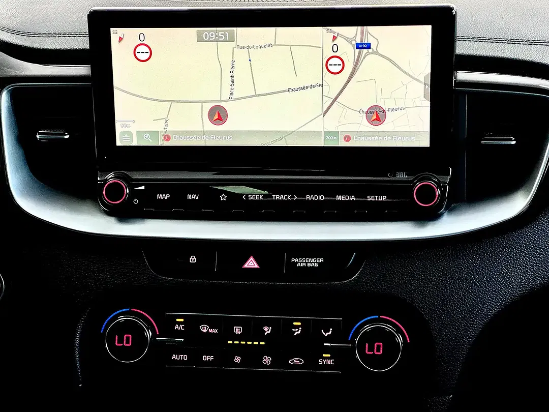Kia XCeed - Thumbnail 11