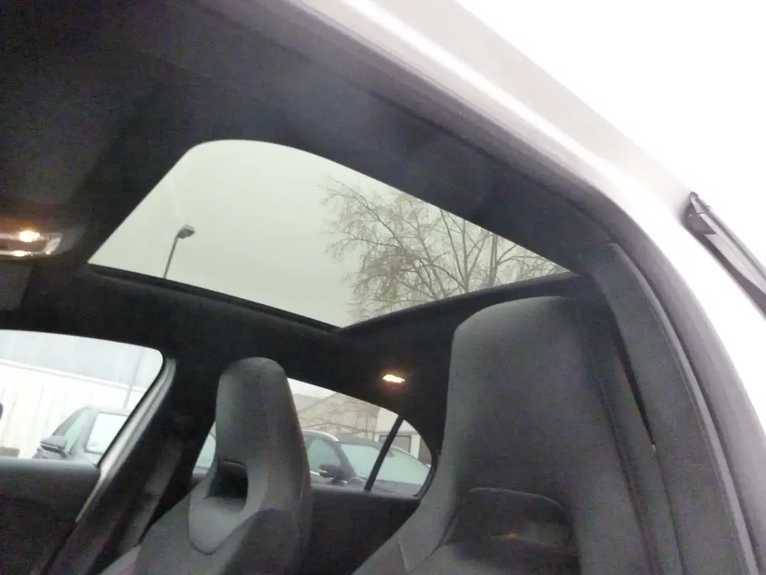 Mercedes-Benz A 250 - Thumbnail 12