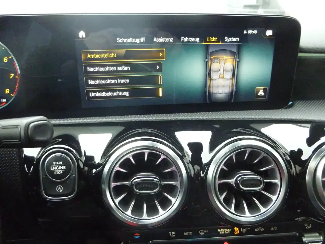 Mercedes-Benz A 250 - Thumbnail 8