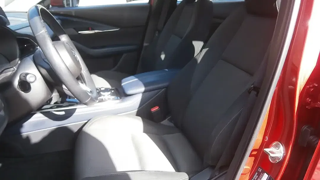 Mazda CX-30 - Thumbnail 10