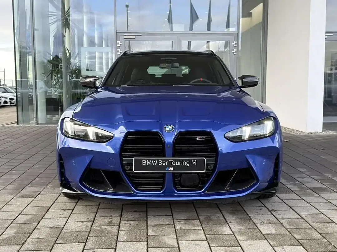 BMW M3 - Thumbnail 3