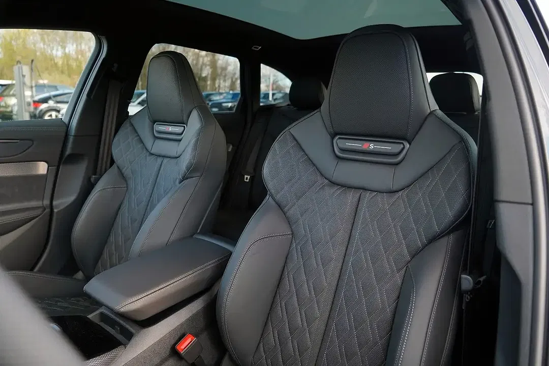 Audi A6 - Thumbnail 14