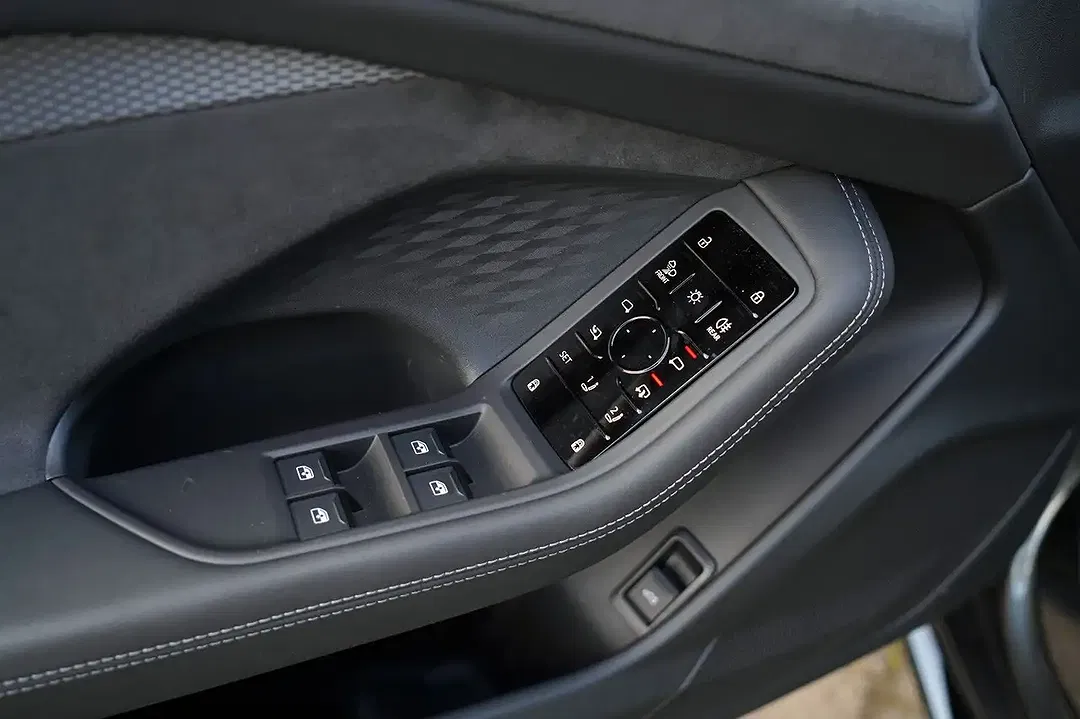 Audi A6 - Thumbnail 8