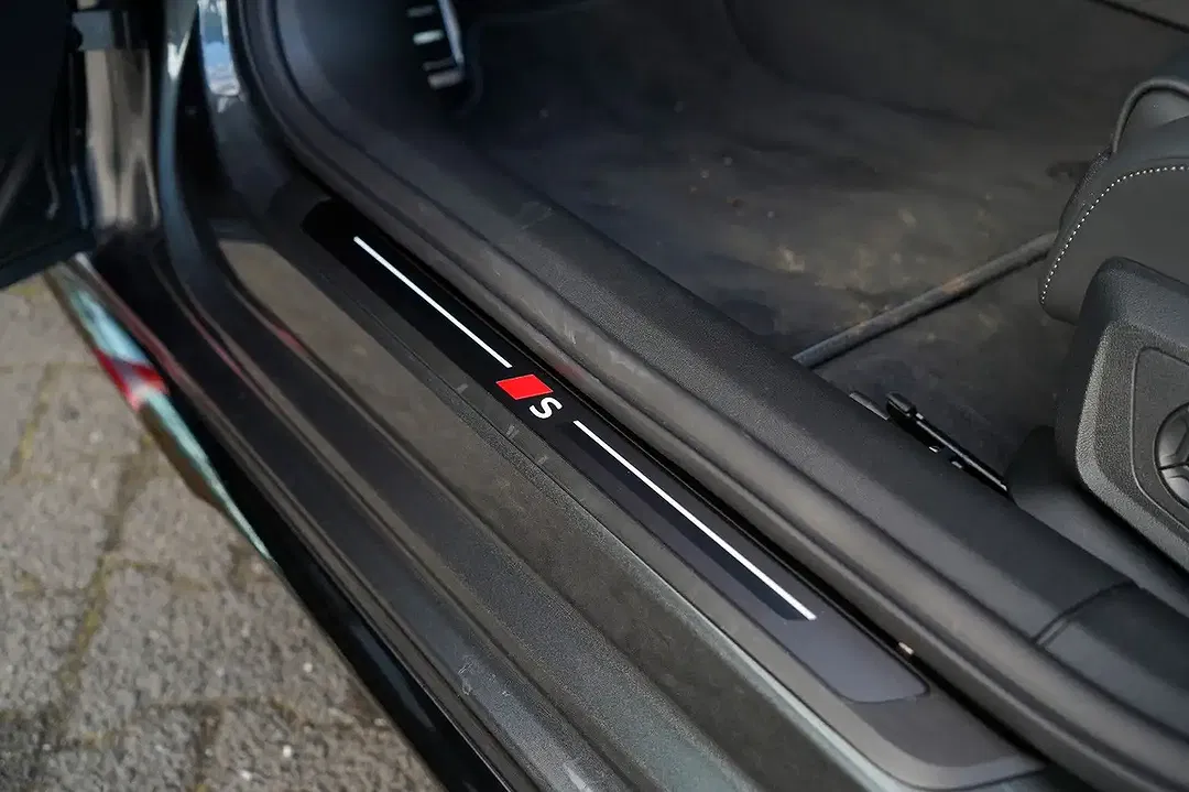 Audi A6 - Thumbnail 9
