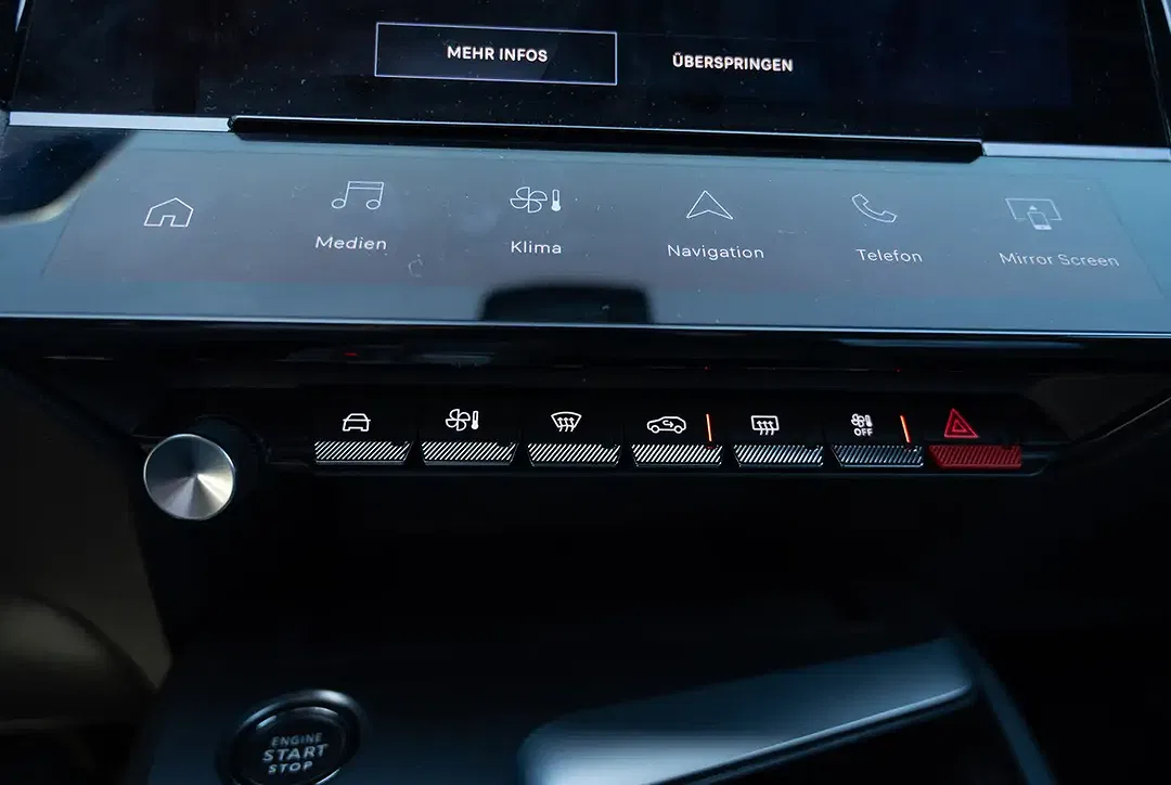 Peugeot 308 - Thumbnail 9
