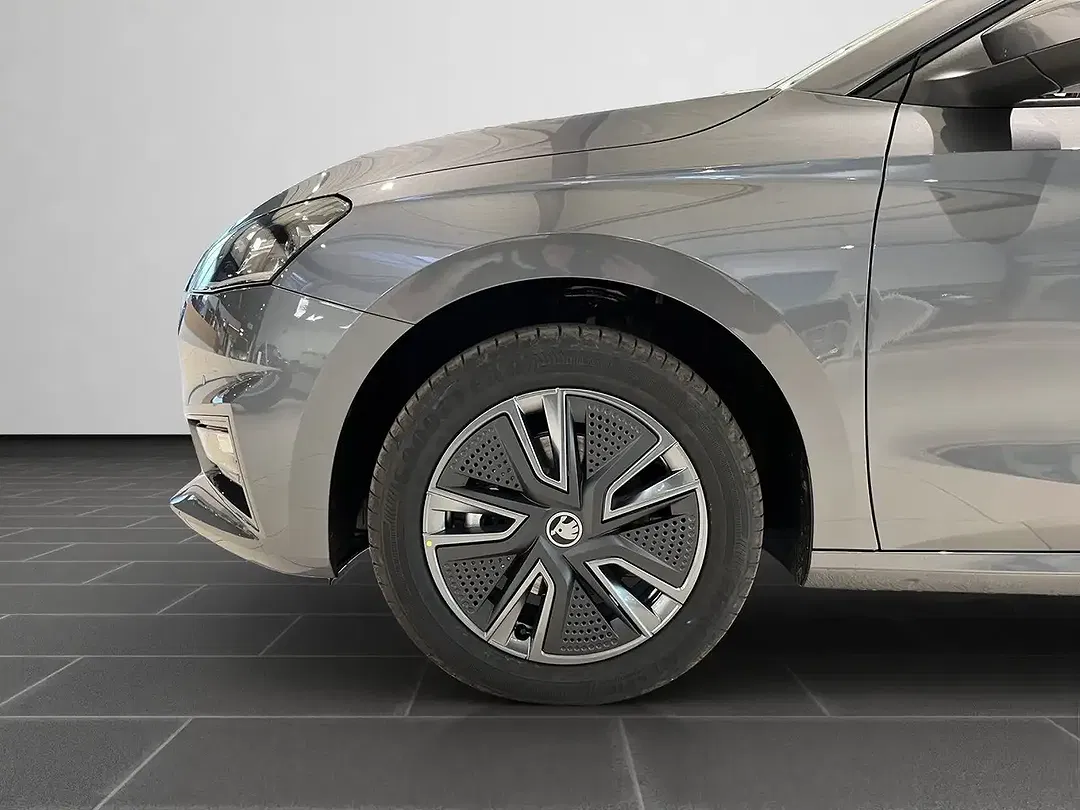 Skoda Fabia - Thumbnail 8