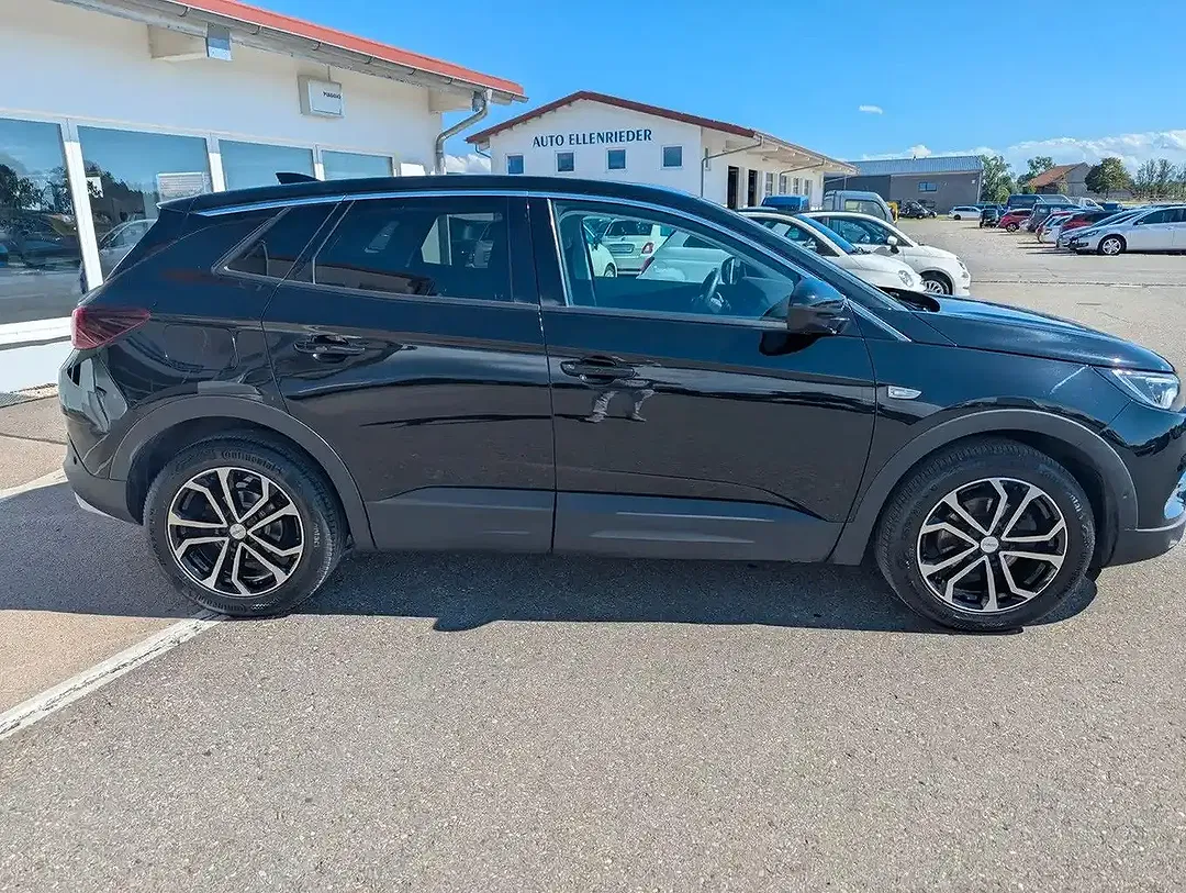 Opel Grandland X - Thumbnail 6