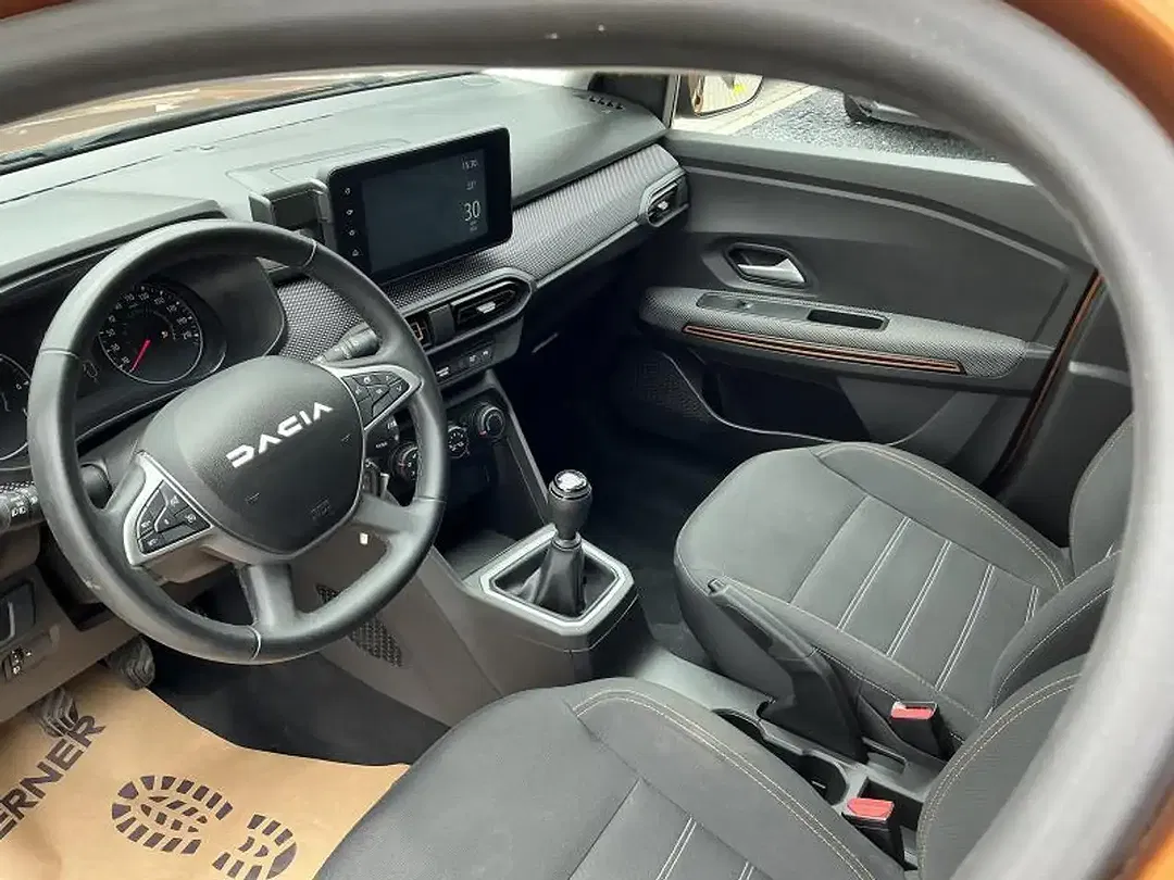 Dacia Sandero - Thumbnail 12