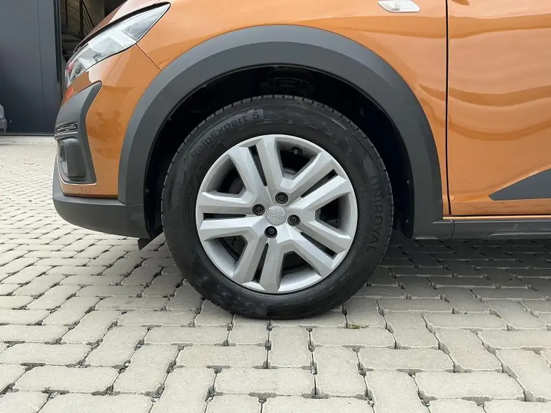 Dacia Sandero - Thumbnail 9