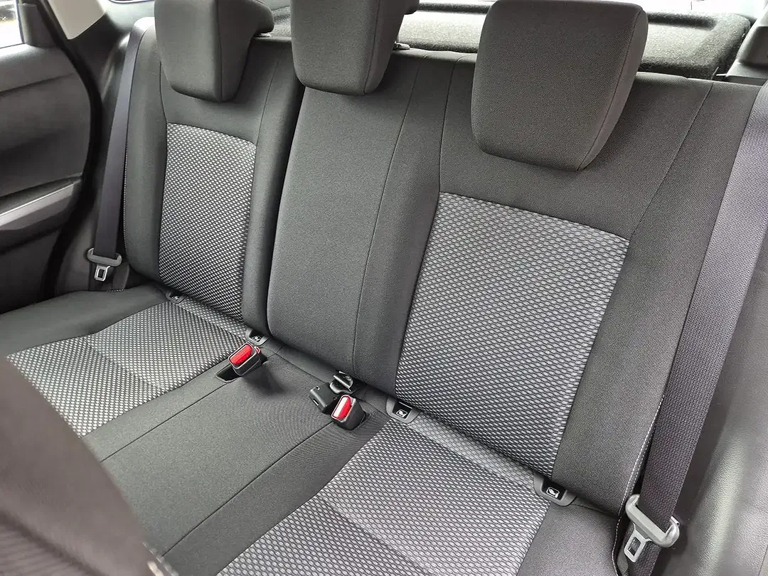 Suzuki Vitara - Thumbnail 11