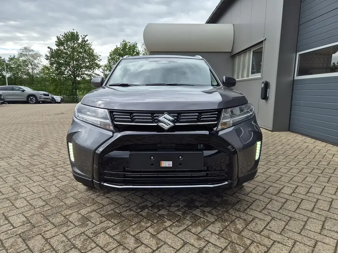 Suzuki Vitara - Thumbnail 8