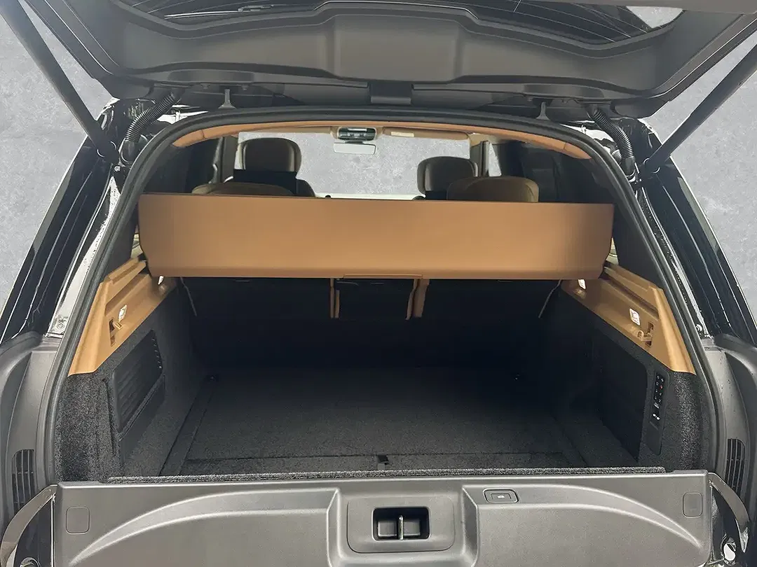 Land Rover Range Rover - Thumbnail 10