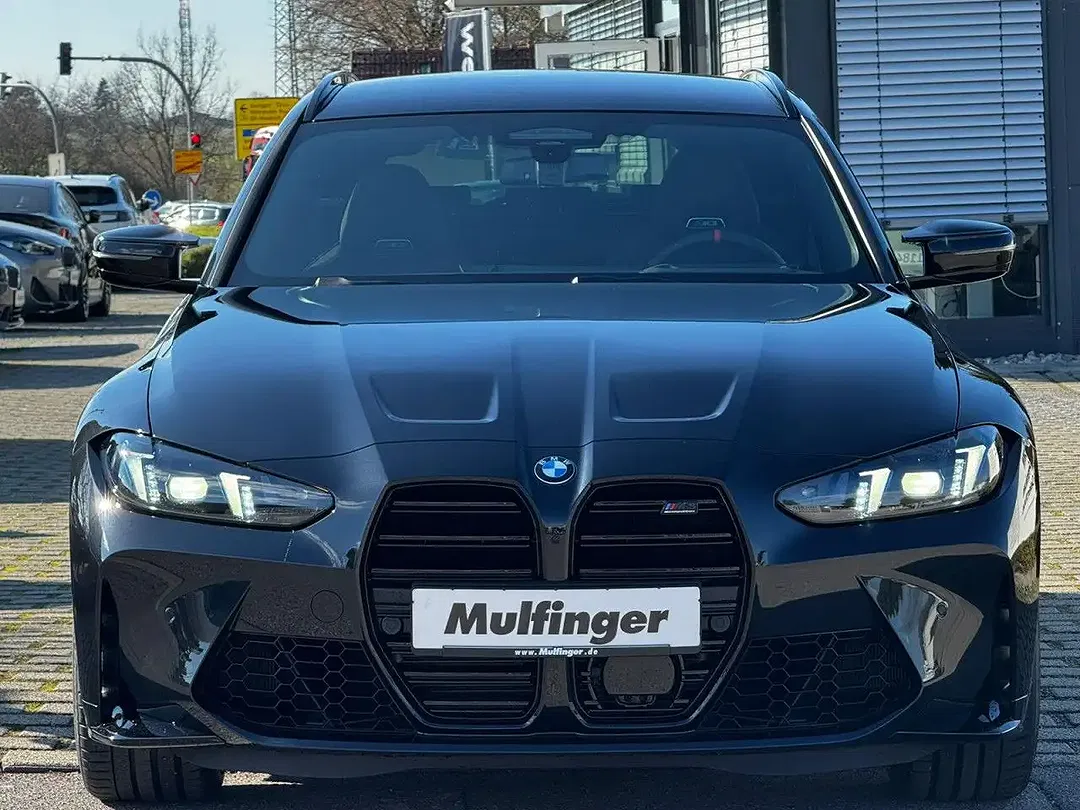 BMW M3 - Thumbnail 2