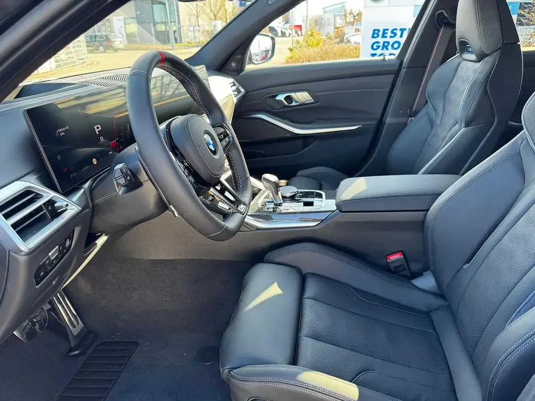 BMW M3 - Thumbnail 7