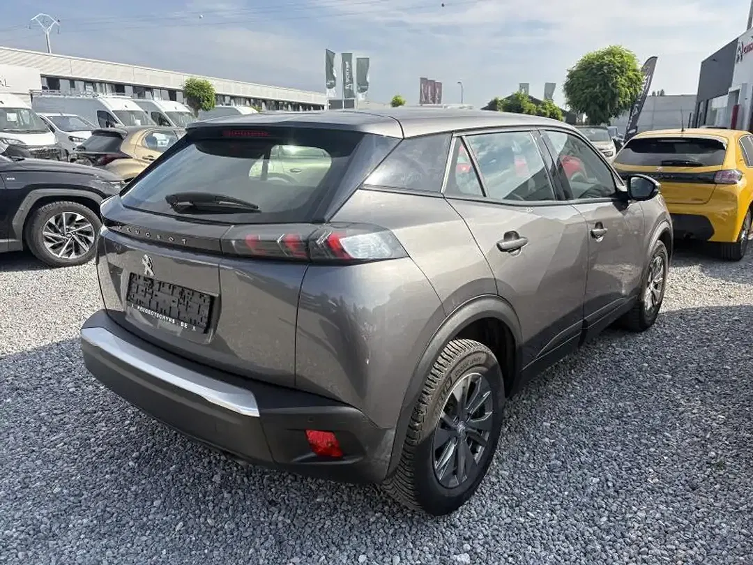 Peugeot 2008 - Thumbnail 3