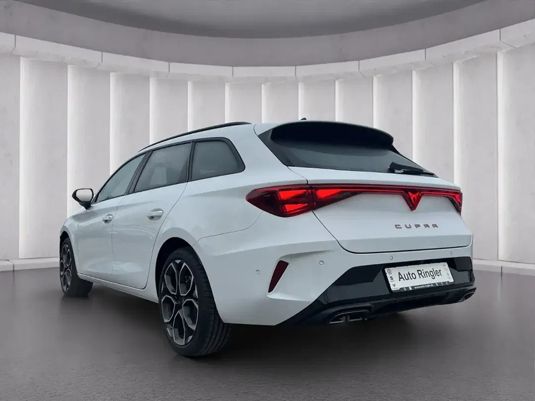 CUPRA Leon - Thumbnail 5