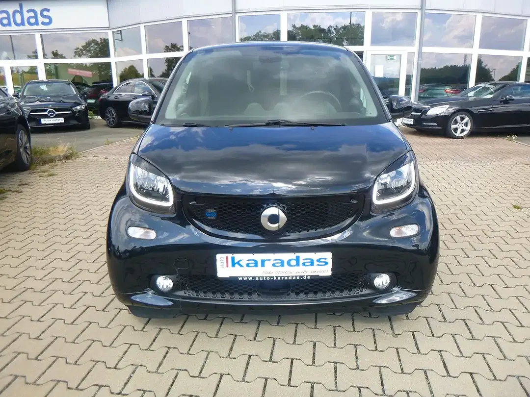 smart forTwo - Thumbnail 3