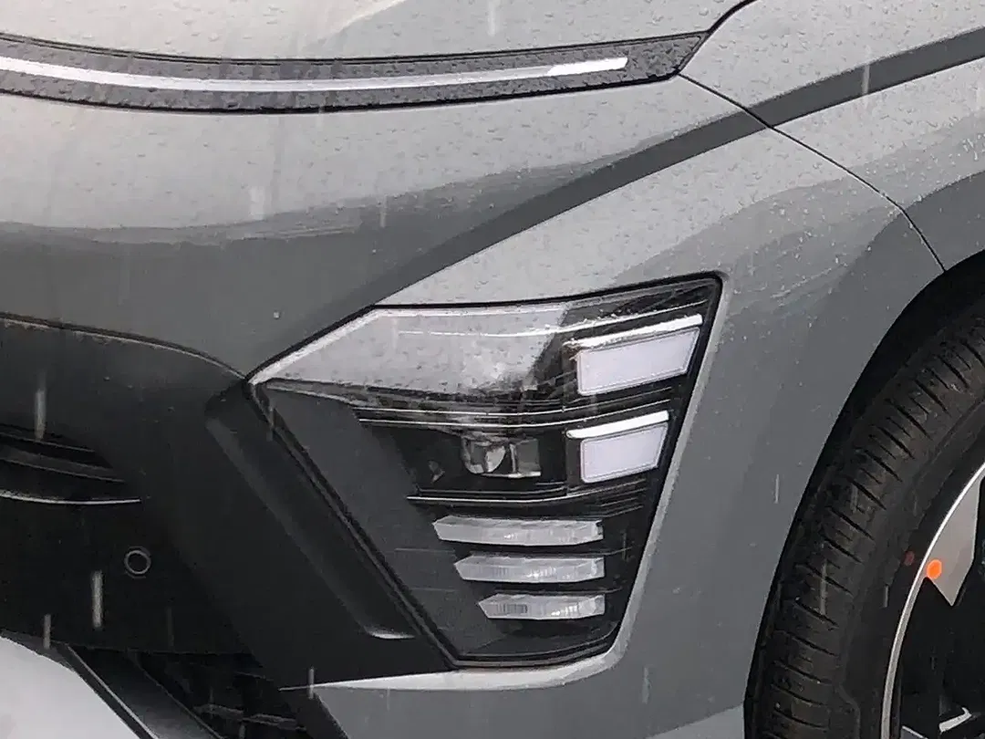 Hyundai KONA - Thumbnail 5