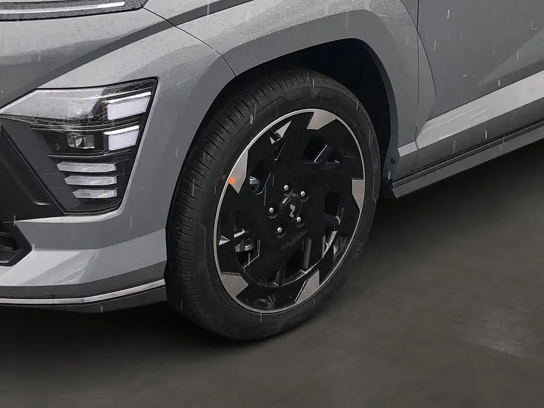 Hyundai KONA - Thumbnail 6