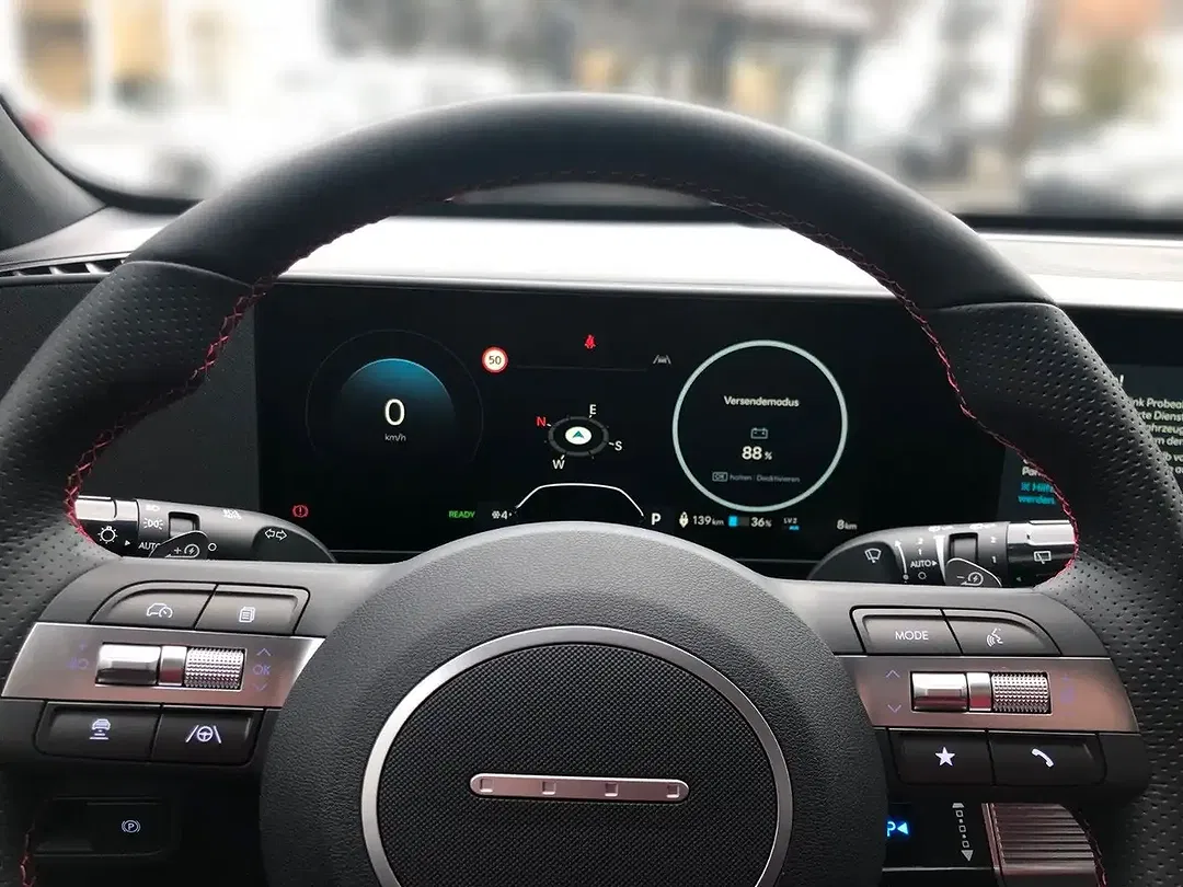 Hyundai KONA - Thumbnail 8