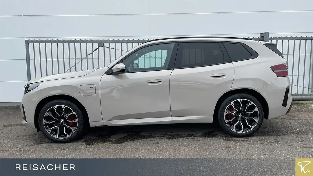 BMW X3 - Thumbnail 9