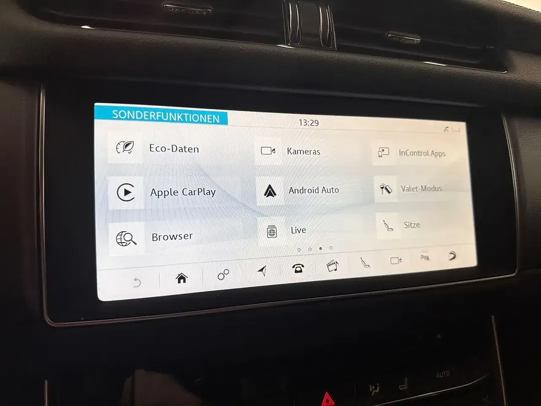 Jaguar XF - Thumbnail 27