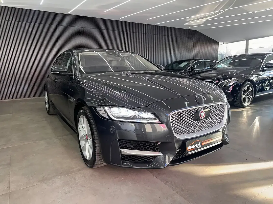 Jaguar XF - Thumbnail 33
