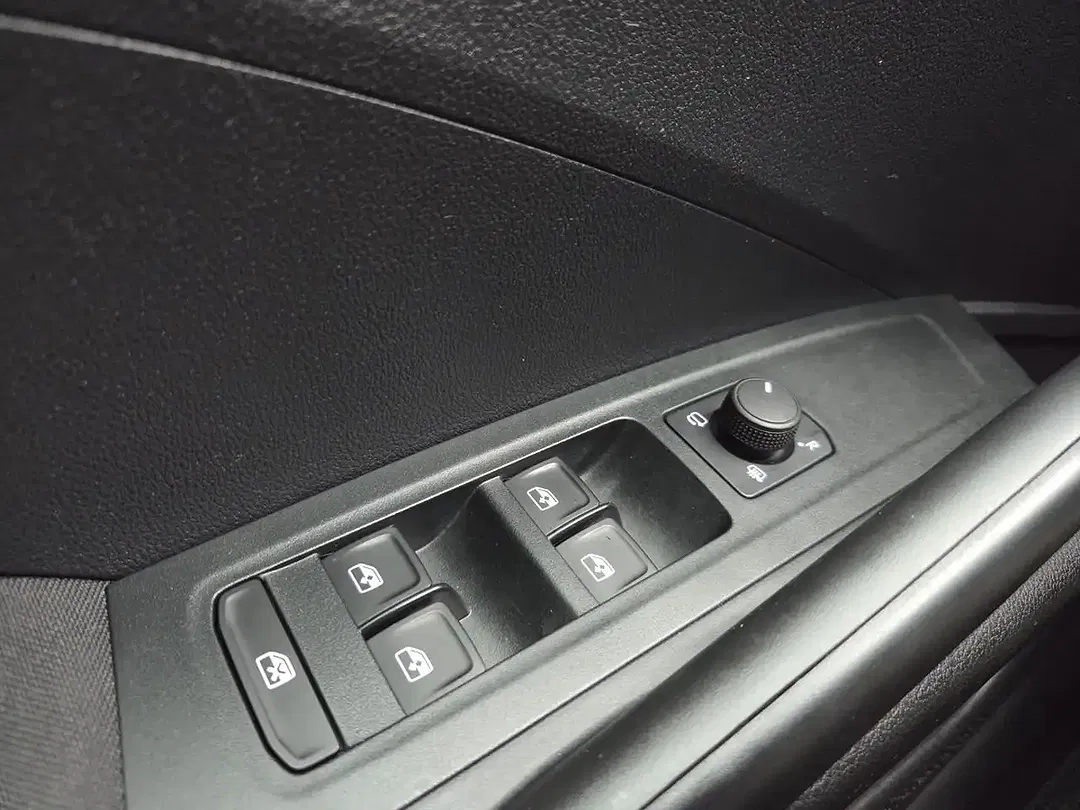 Skoda Fabia - Thumbnail 25