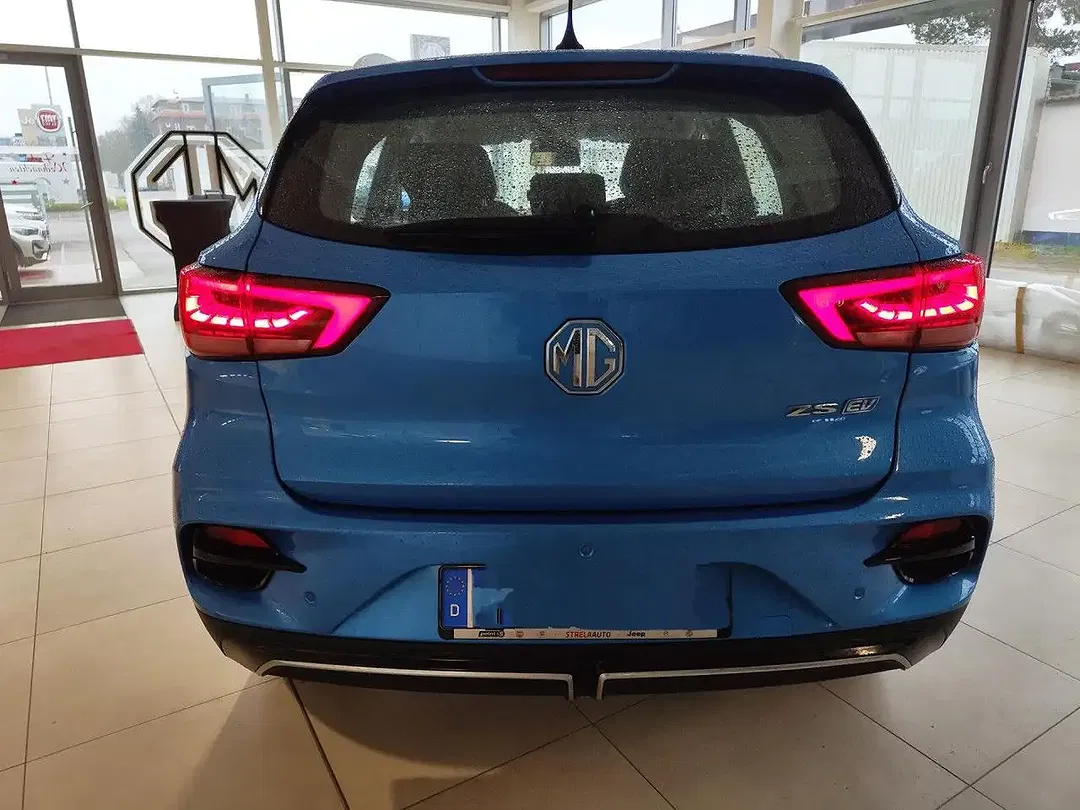 MG ZS - Thumbnail 3