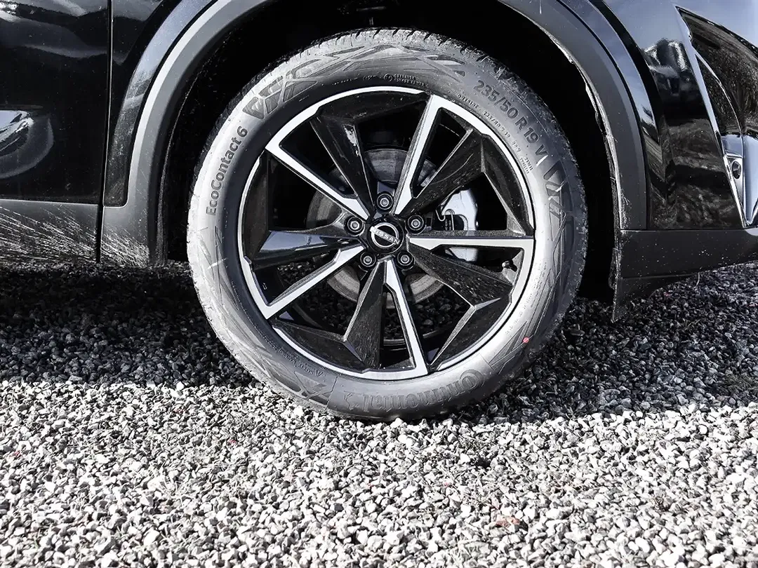 Nissan Qashqai - Thumbnail 3