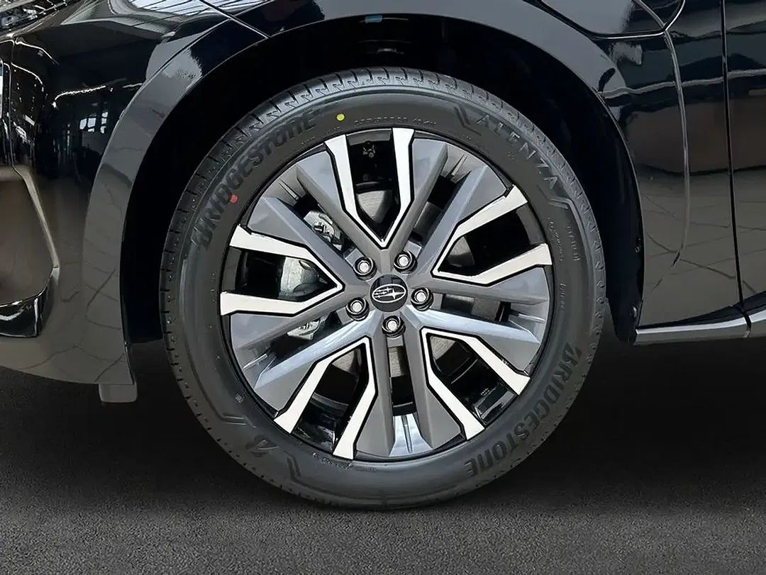 Subaru Solterra - Thumbnail 7