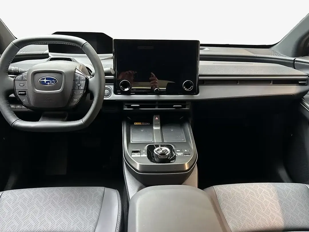 Subaru Solterra - Thumbnail 8