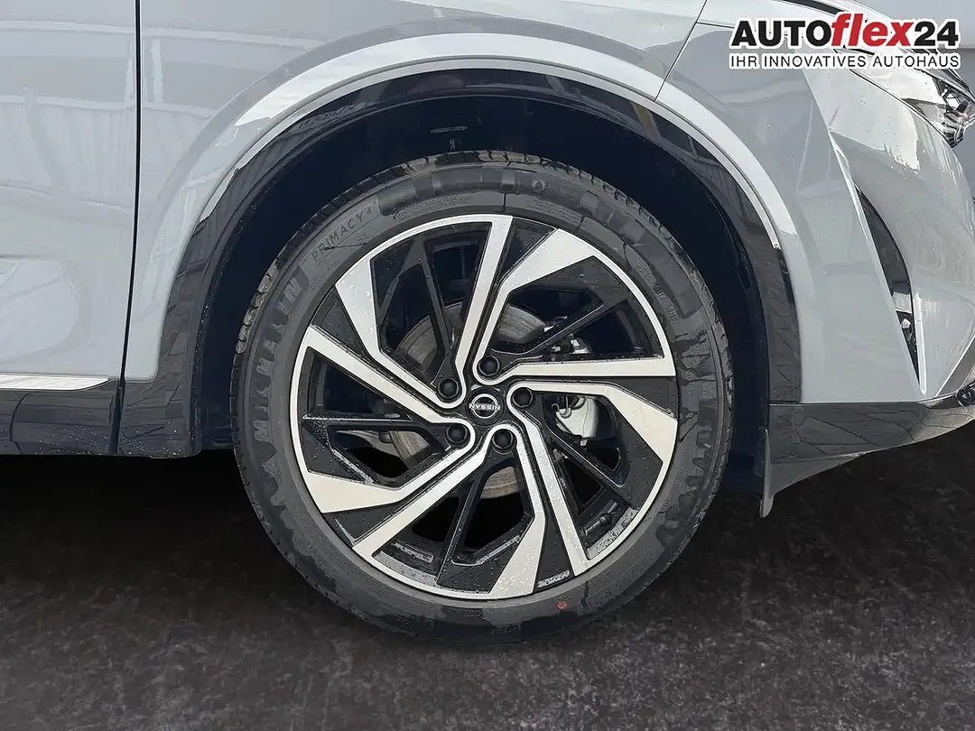 Nissan Qashqai - Thumbnail 9