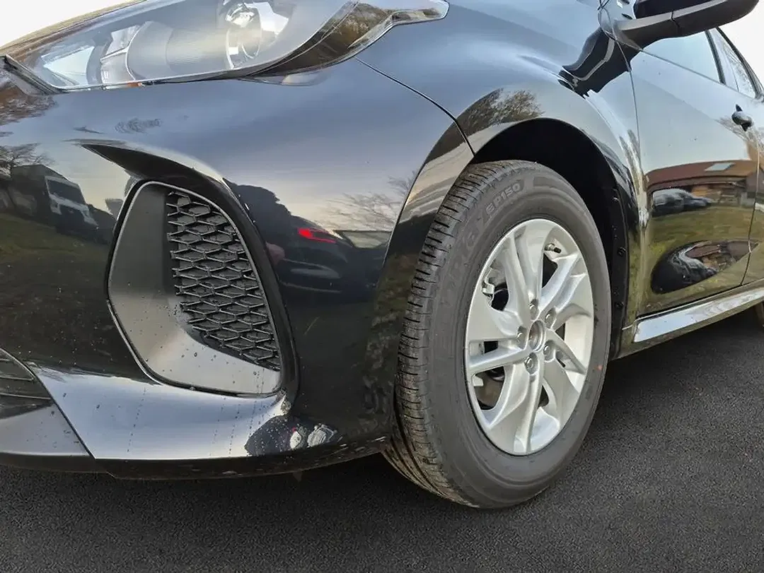 Mazda 2 - Thumbnail 5