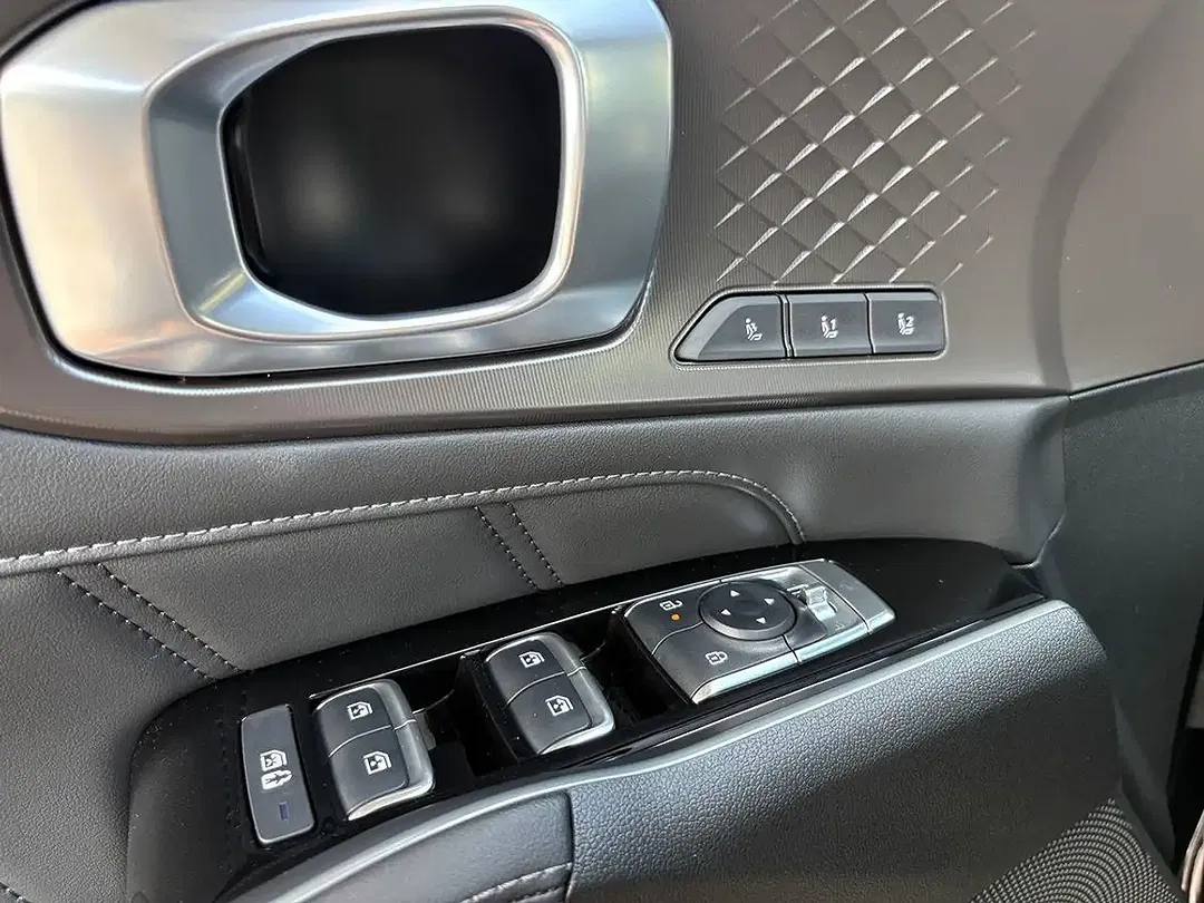 Kia Sorento - Thumbnail 15