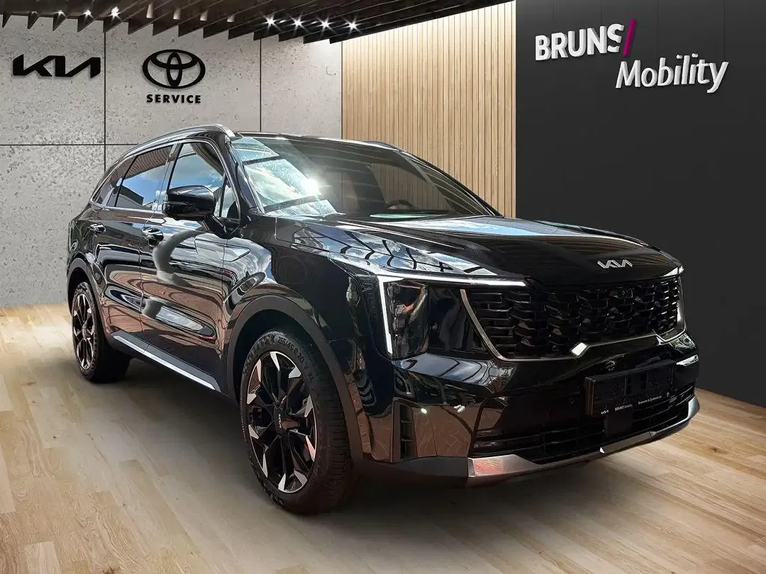 Kia Sorento - Thumbnail 3