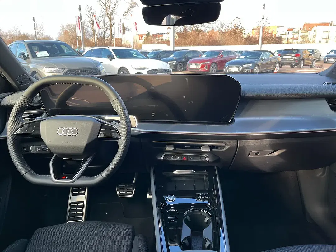 Audi Q3 - Thumbnail 15