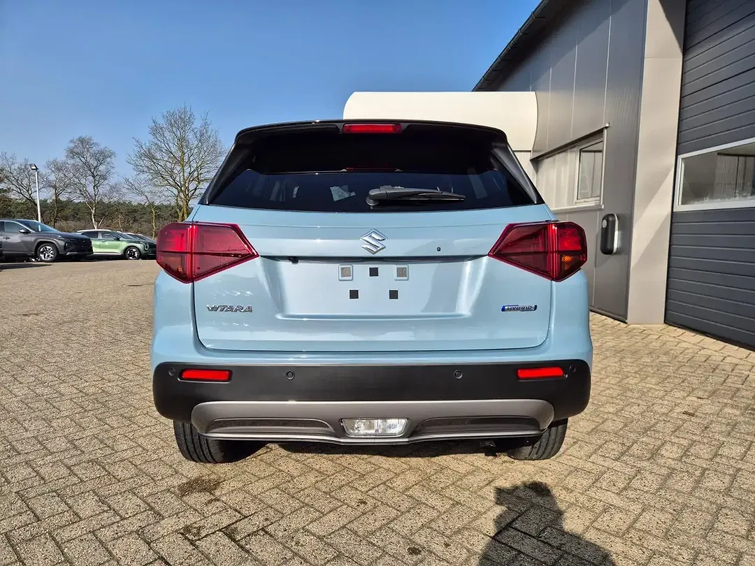 Suzuki Vitara - Thumbnail 4