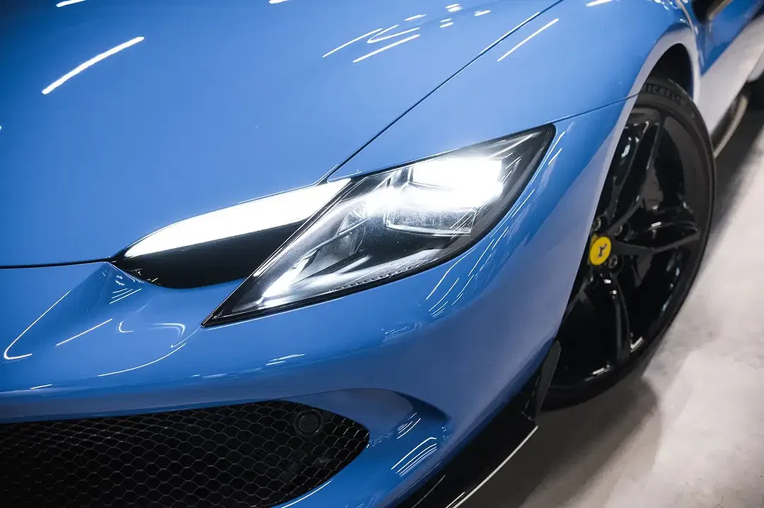 Ferrari 296 GTS - Thumbnail 6