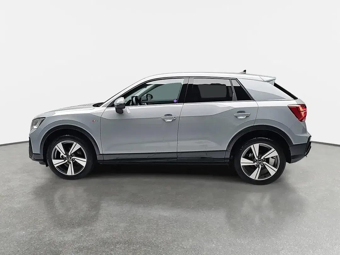 Audi Q2 - Thumbnail 5