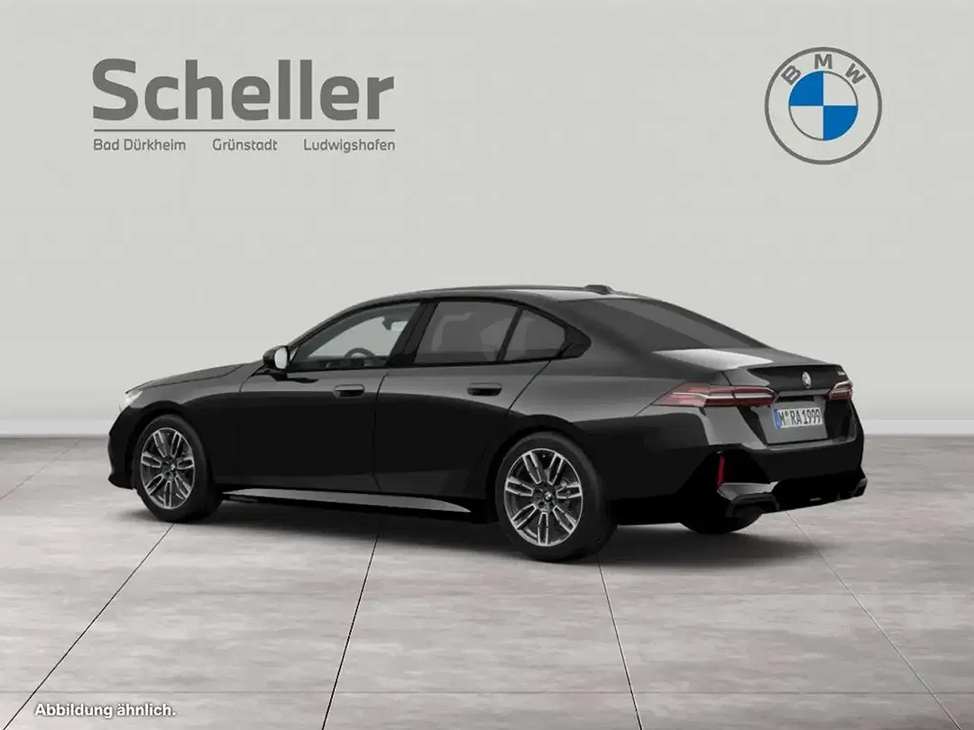 BMW 520 - Thumbnail 3