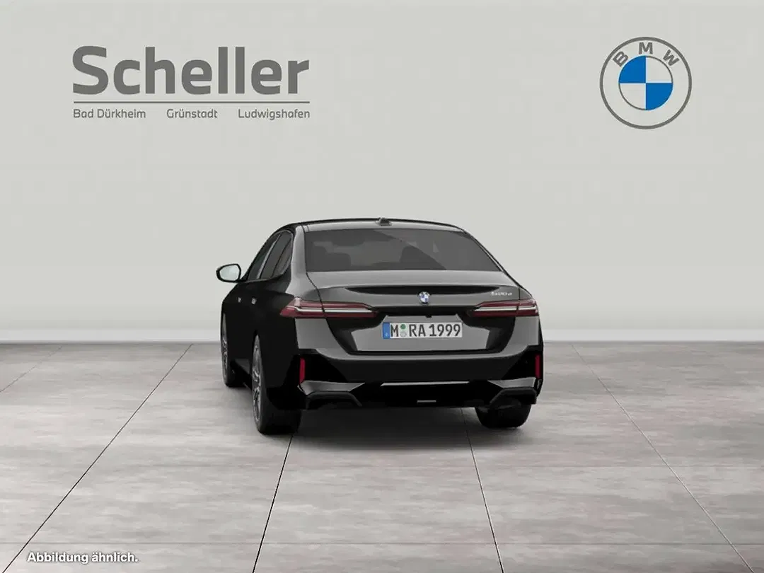 BMW 520 - Thumbnail 4