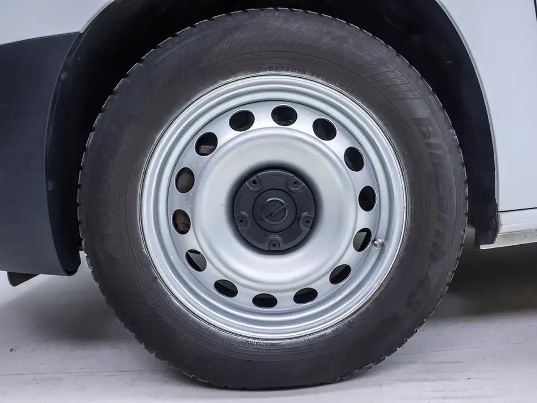 Opel Combo - Thumbnail 7