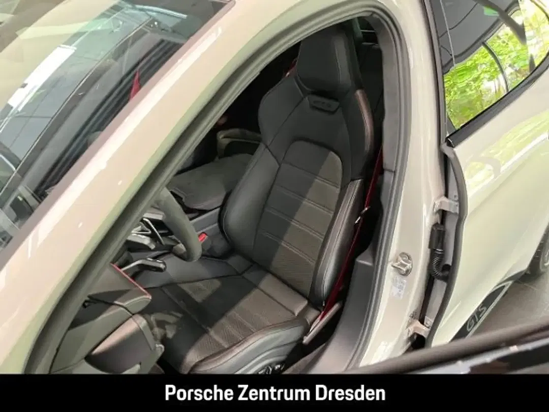 Porsche Panamera - Thumbnail 5